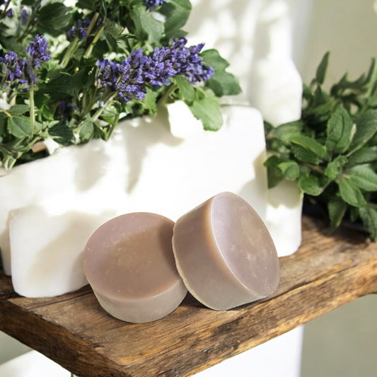 Lavanda & Tea tree with pumpkin Round Soap 45g