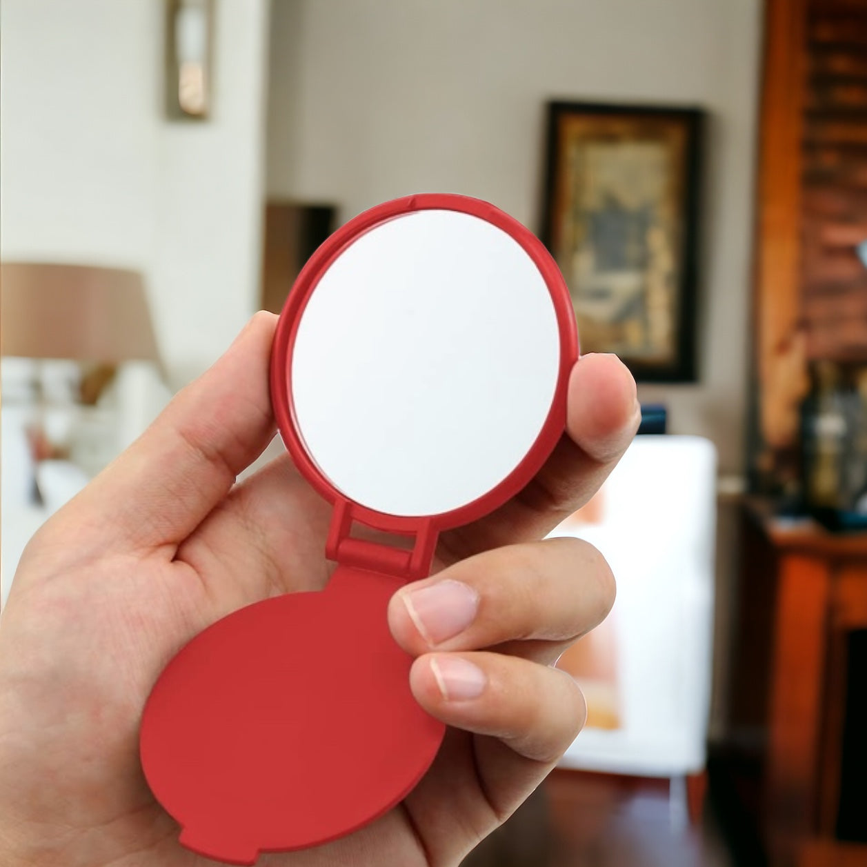 Round Folding Mirror